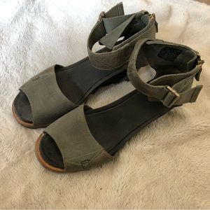 Sorel sandals